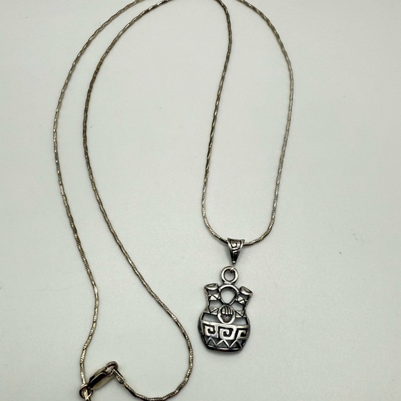 MASHA Sterling Silver Native American Wedding Vase Necklace - Picture 2 of 4